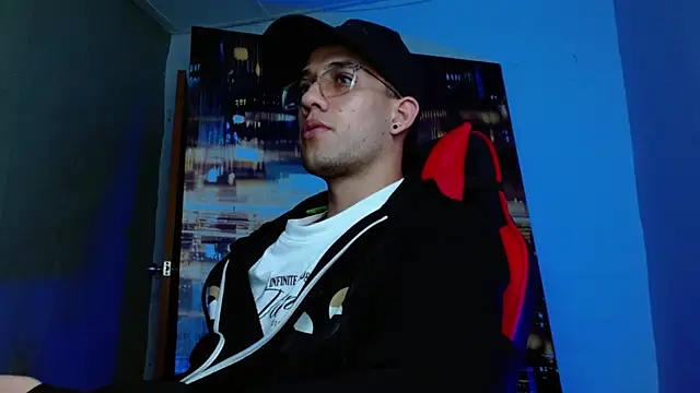 alexgiraldo   online show from 11, 4, 2026