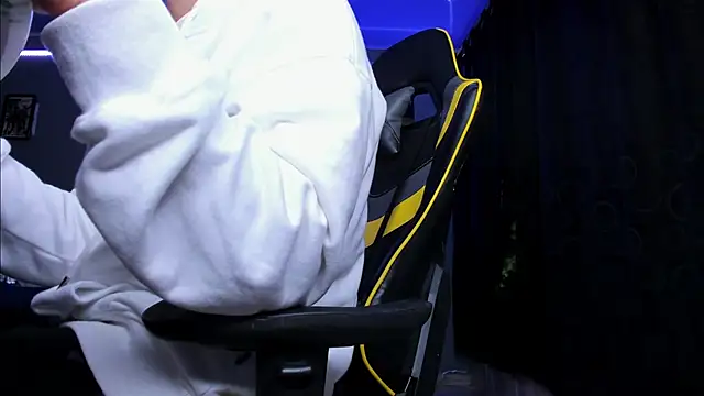 alexgiraldo   online show from 27, 10, 2025