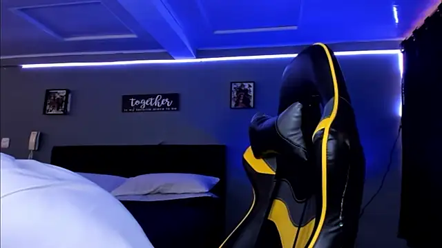 alexgiraldo   online show from 11, 10, 2025