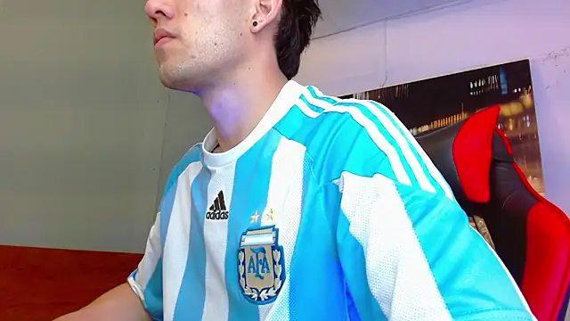 alexgiraldo   online show from 17, 6, 2026