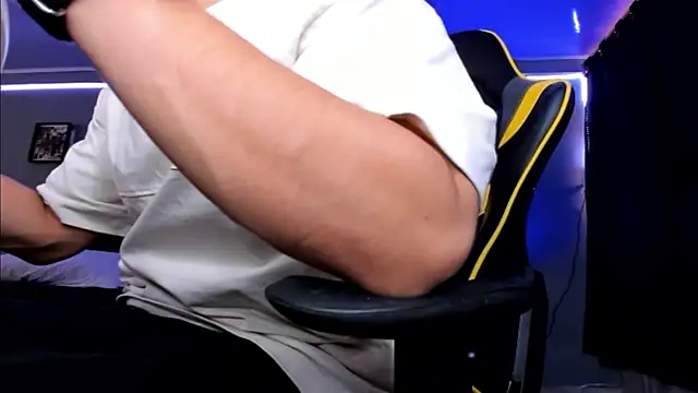 alexgiraldo   online show from 12, 10, 2025