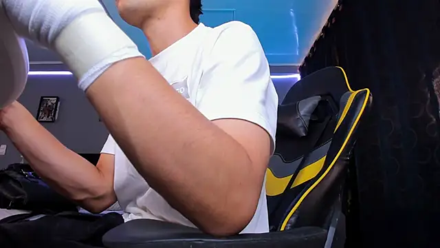 alexgiraldo   online show from 5, 12, 2025