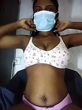 MickMicky online show from 23, 10, 2025