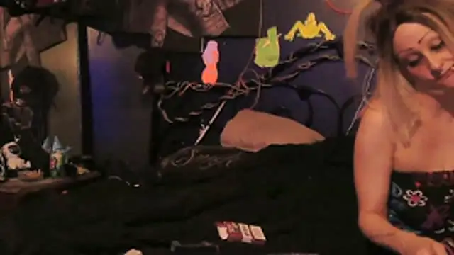 Splash Queen420 online show from 27, 3, 2026