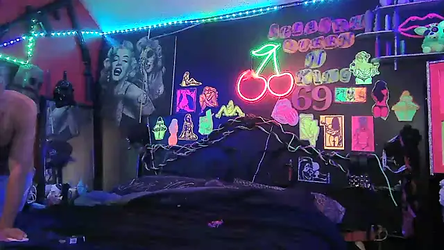 Splash Queen420 online show from 27, 3, 2026