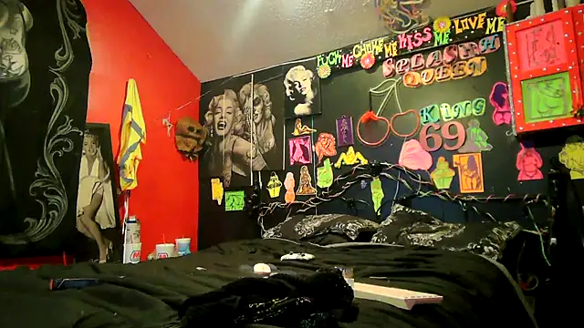 Splash Queen420 online show from 18, 7, 2026