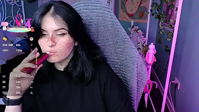 Snapshot of Dark_Shine chatting on 18, 9, 2025 Dark Shine online show from 18, 9, 2025