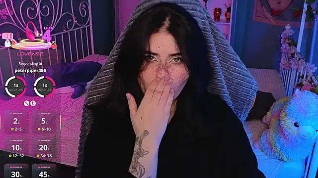 Dark Shine online show from 22, 11, 2025