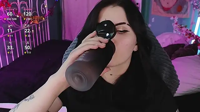 Snapshot of Dark_Shine chatting on 22, 12, 2025 Dark Shine online show from 22, 12, 2025