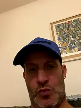 Maurinho3005 online show from 1, 11, 2025