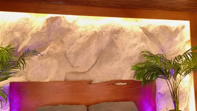 alisonn moon online show from 9, 3, 2026