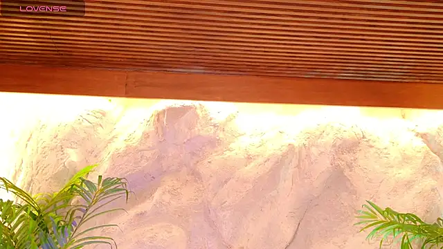 alisonn moon online show from 14, 4, 2026