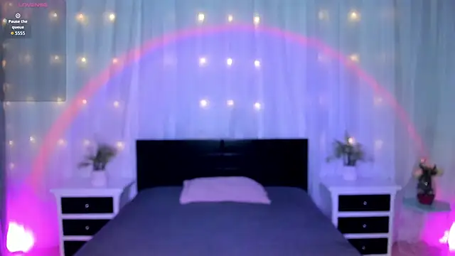 Evolet Bee online show from 21, 3, 2026