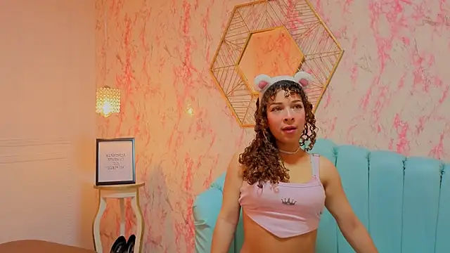 Snapshot of Ammy_rosse20 chatting on 23, 9, 2025 Ammy rosse20 online show from 23, 9, 2025