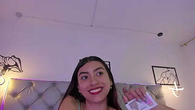 Naughty Couple83 online show from 7, 2, 2026