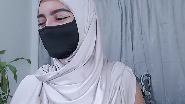 jade nassar online show from 10, 4, 2026