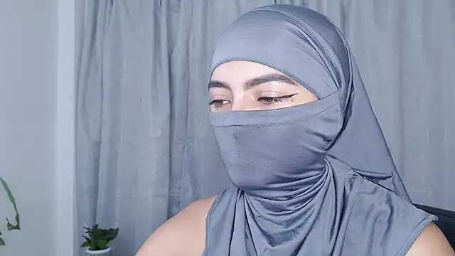 Snapshot of jade_nassar chatting on 8, 5, 2026 jade nassar online show from 8, 5, 2026