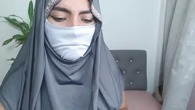 jade nassar online show from 4, 11, 2025