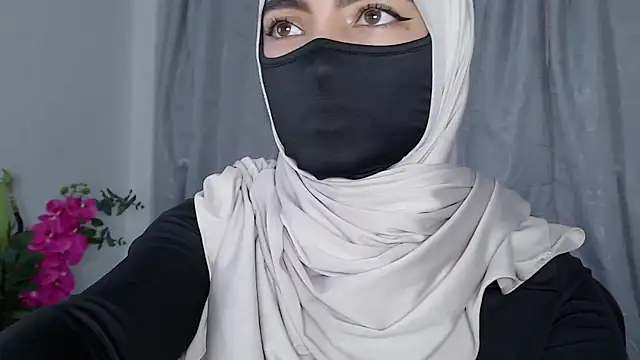 Snapshot of jade_nassar chatting on 24, 5, 2026 jade nassar online show from 24, 5, 2026