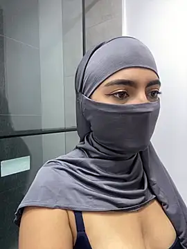 jade nassar online show from 4, 7, 2026