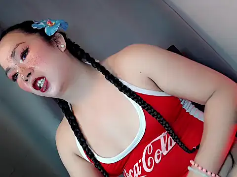 your hottest kim online show from 18, 10, 2025