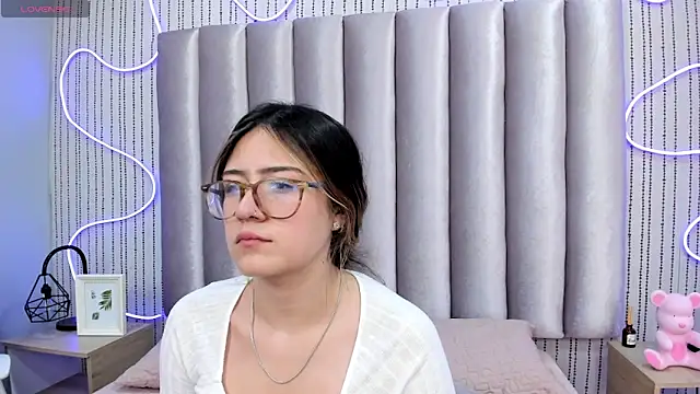 SamanthaPeachss online show from 11, 2, 2026