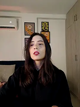 mishelkrave  online show from 19, 10, 2025