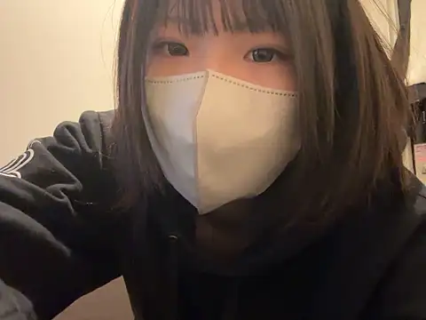 Snapshot of kabikabi_makaron chatting on 6, 2, 2026 kabikabi makaron online show from 6, 2, 2026