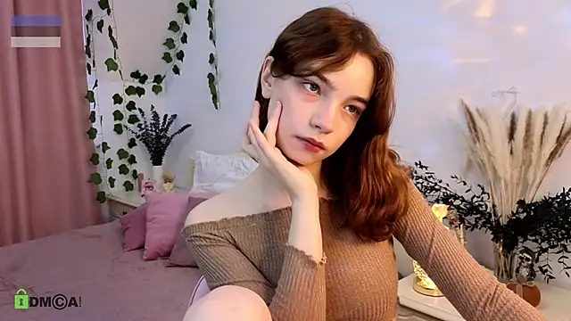 Evi Brook online show from 28, 11, 2025