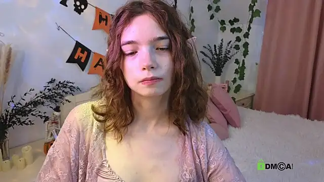 Evi Brook online show from 22, 10, 2025