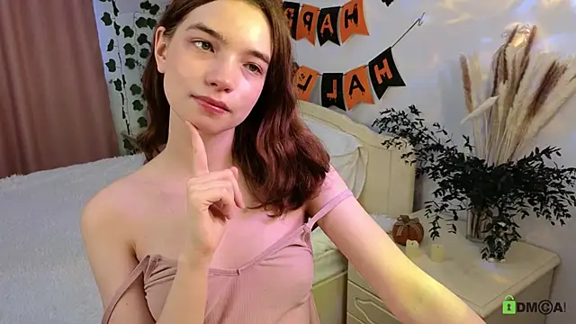 Evi Brook online show from 4, 11, 2025