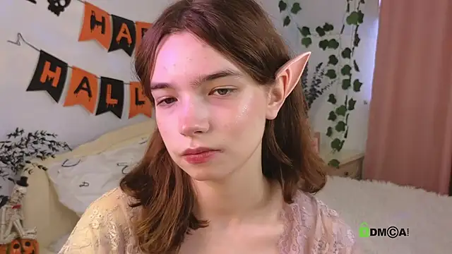 Evi Brook online show from 18, 10, 2025