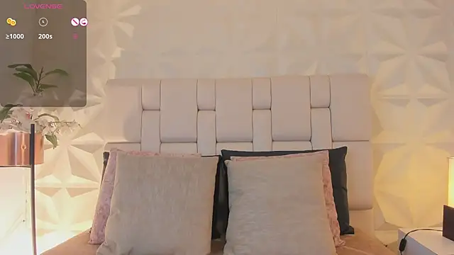 scarlettadams   online show from 24, 3, 2026