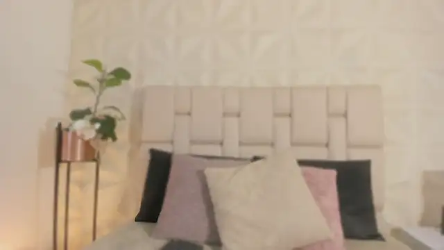 scarlettadams   online show from 27, 10, 2025