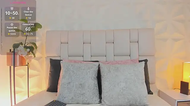 scarlettadams   online show from 1, 12, 2025