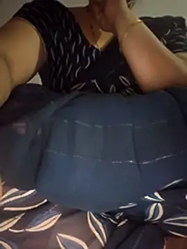 indianhotwife639 online show from 3, 5, 2026
