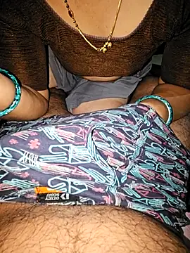 indianhotwife639 online show from 8, 10, 2025