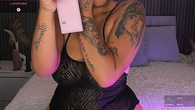 MaddyGray  online show from 14, 6, 2026