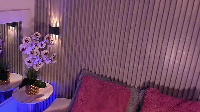 MaddyGray  online show from 2, 2, 2026