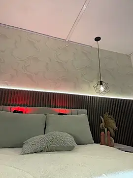 MaddyGray  online show from 4, 3, 2026