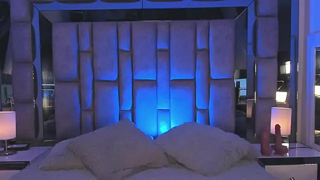 MaddyGray  online show from 10, 1, 2026