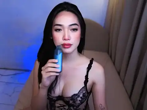 Snapshot of Madmoisellex chatting on 16, 6, 2026 Madmoisellex online show from 16, 6, 2026