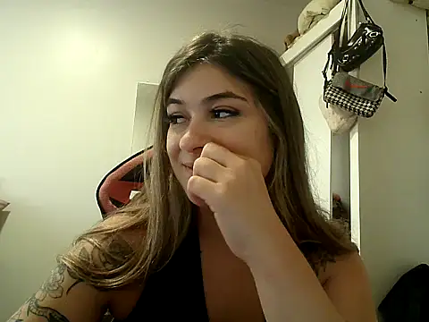 Becca B online show from 5, 2, 2026