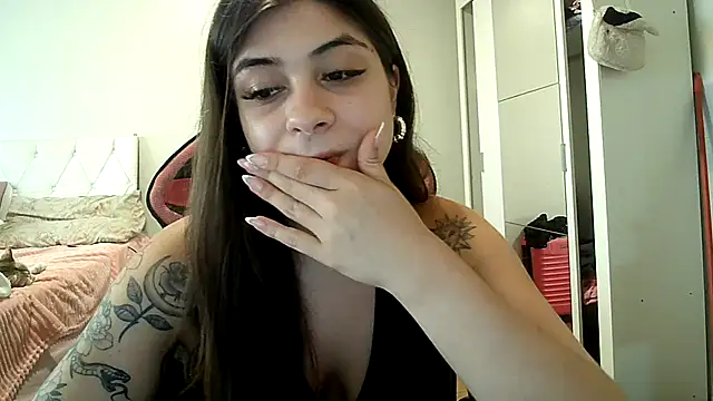 Becca B online show from 22, 12, 2025