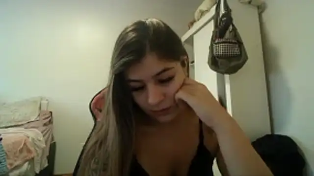 Becca B online show from 4, 2, 2026