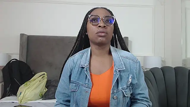 NatashaSilver online show from 18, 10, 2025