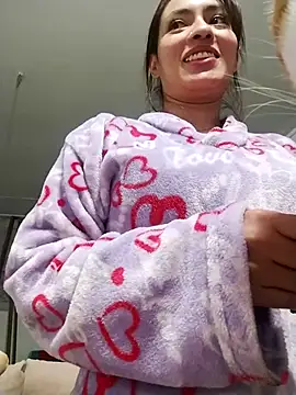 Adarha Ramirez online show from 21, 11, 2025