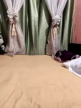 Snapshot of Shalu_G chatting on 4, 7, 2026 Shalu G online show from 4, 7, 2026