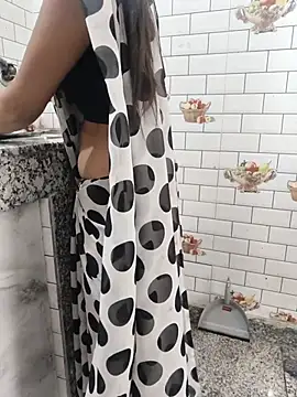 Shalu G online show from 28, 5, 2026