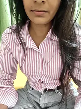 Shalu G online show from 12, 4, 2026